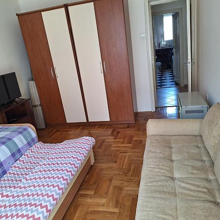 Apartment Music-Center, In The Center Of Podgorica Exterior photo
